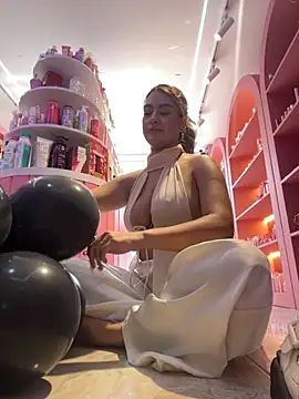 JoannaStanford online show from November 29, 2025, 6:30 pm