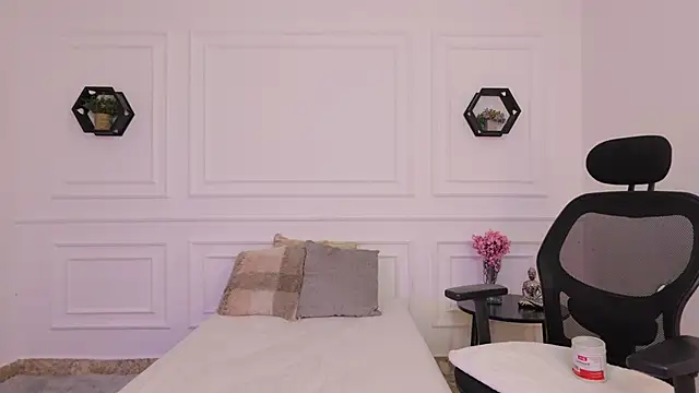 meloddysky online show from November 6, 2025, 4:55 pm