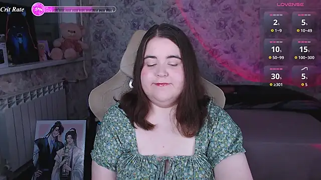 Estelle Hicks online show from July 13, 2026, 7:13 pm