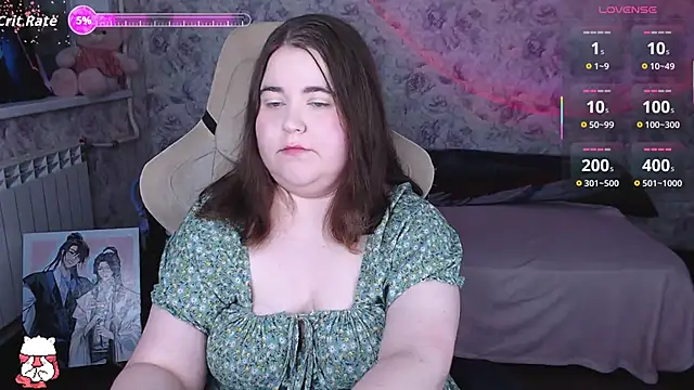 Estelle Hicks online show from June 13, 2026, 7:12 pm