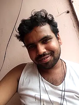 MeFeellove online show from October 3, 2025, 9:11 am