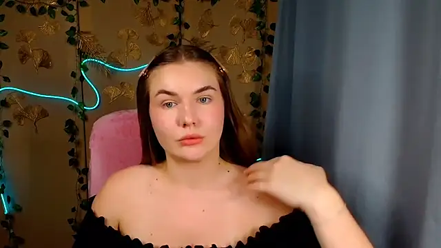 Snapshot of Glory_air chatting on May 26, 2026, 6:22 am Glory air online show from May 26, 2026, 6:22 am
