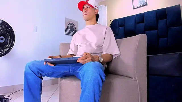 Jhonn Rhyss online show from October 4, 2025, 2:13 am