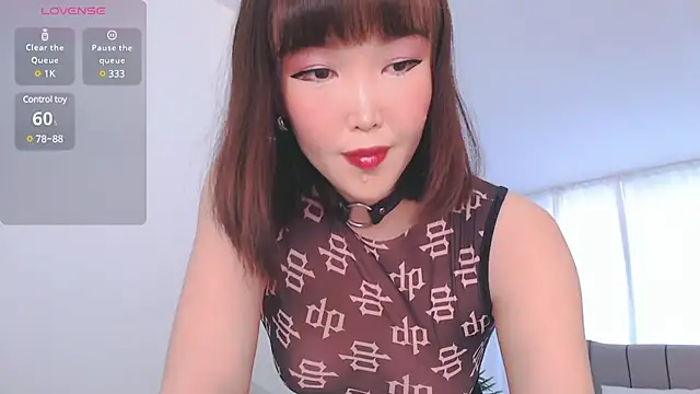 TumiLio online show from February 20, 2025, 1:19 pm