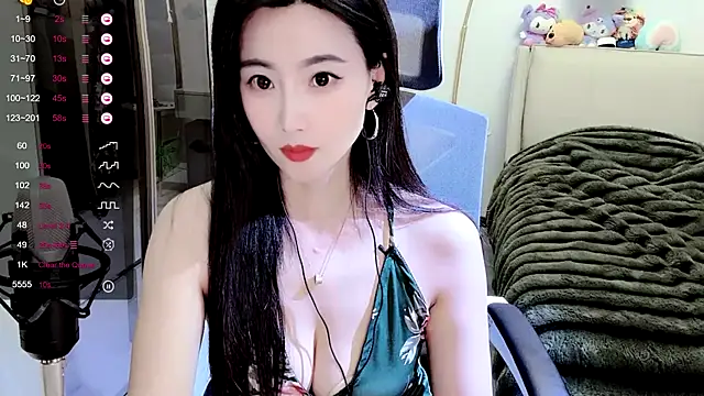 FeiFei-babe online show from March 11, 2025, 2:29 pm