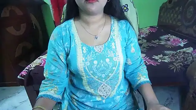 BengaliQueenStar online show from June 16, 2026, 4:40 pm