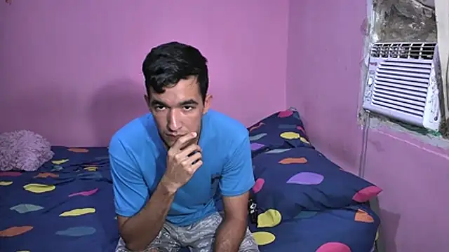 Snapshot of Sweetiefoxxx chatting on January 8, 2026, 6:36 pm Sweetiefoxxx online show from January 8, 2026, 6:36 pm