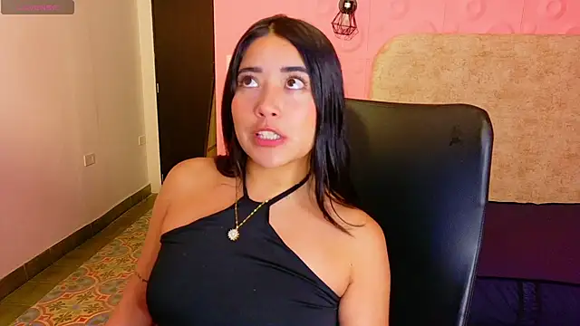 Susy thomson online show from October 13, 2025, 4:14 am