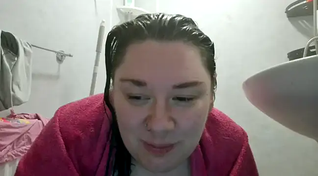 Bustycurves online show from March 22, 2025, 1:32 am