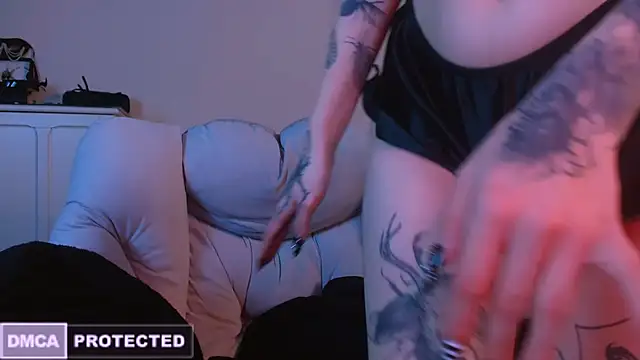 NaughtyLittleFox online show from January 28, 2025, 8:25 am