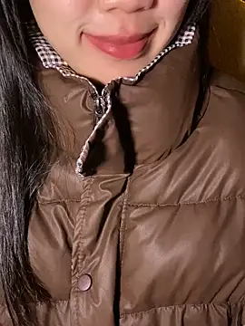 minmin2kk5 online show from November 20, 2025, 3:45 pm