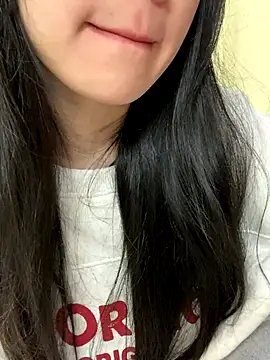 minmin2kk5 online show from November 26, 2025, 3:34 pm