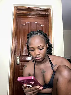 Snapshot of Queen_Arnah254 chatting on May 12, 2026, 1:17 pm Queen Arnah254 online show from May 12, 2026, 1:17 pm