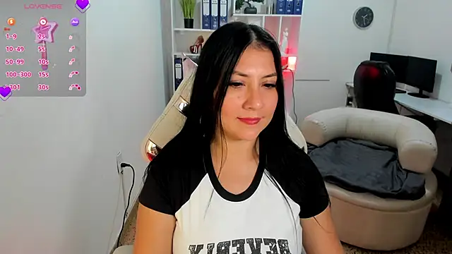 katya nt online show from October 3, 2025, 6:31 pm