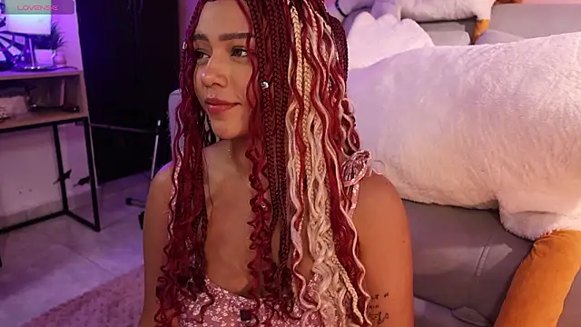 Snapshot of srtaliz chatting on February 9, 2026, 11:47 pm srtaliz online show from February 9, 2026, 11:47 pm