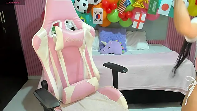 Yuli 16 online show from June 19, 2026, 11:05 am