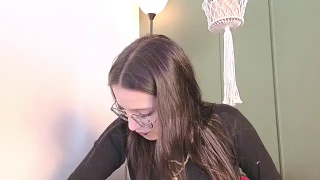 Elecktra sweet online show from April 30, 2026, 7:43 pm