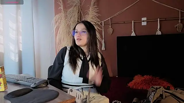 Snapshot of Elecktra_sweet chatting on July 31, 2026, 7:33 pm Elecktra sweet online show from July 31, 2026, 7:33 pm