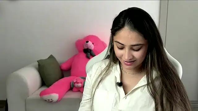 Snapshot of demieliss chatting on March 8, 2026, 9:23 am demieliss online show from March 8, 2026, 9:23 am