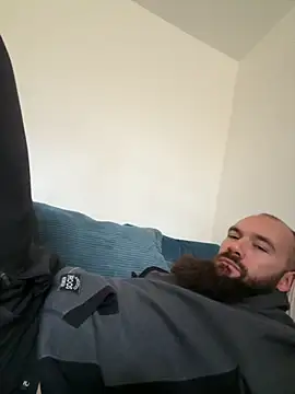 Snapshot of Banana_Boy chatting on November 7, 2025, 1:15 pm Banana Boy online show from November 7, 2025, 1:15 pm