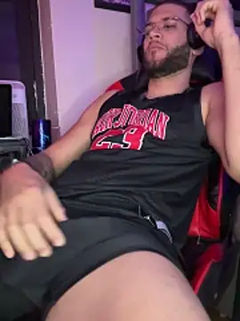 Snapshot of Joker19196 chatting on November 3, 2025, 12:49 am Joker19196 online show from November 3, 2025, 12:49 am