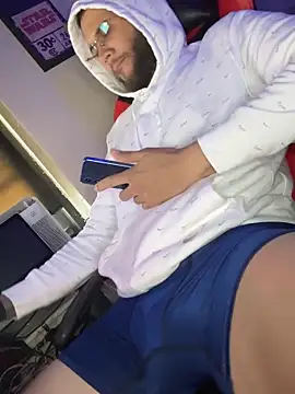 Snapshot of Joker19196 chatting on October 19, 2025, 4:32 pm Joker19196 online show from October 19, 2025, 4:32 pm