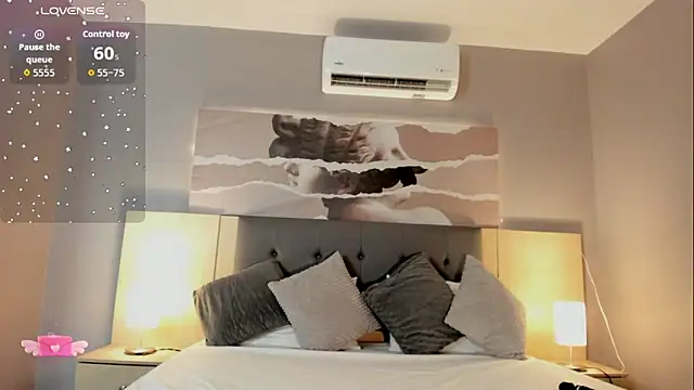 Aprillbrunette online show from October 9, 2025, 2:34 am