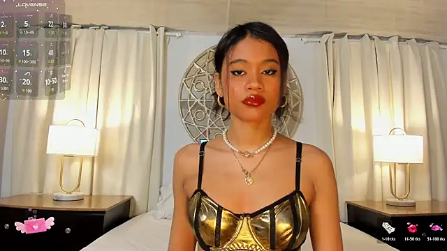 Aprillbrunette online show from February 10, 2026, 12:04 pm