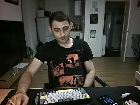 mihaimichael online show from July 14, 2026, 2:05 am