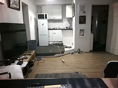 mihaimichael online show from June 28, 2026, 12:28 am
