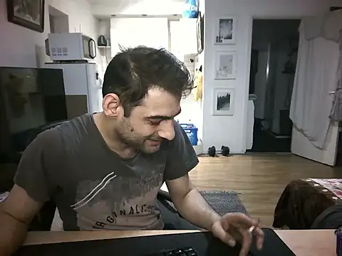 mihaimichael online show from June 4, 2026, 10:47 pm