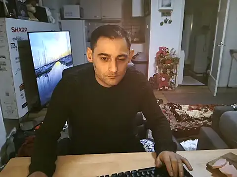 mihaimichael online show from November 6, 2025, 1:31 am