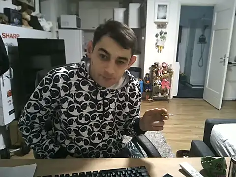 mihaimichael online show from November 29, 2025, 3:12 pm