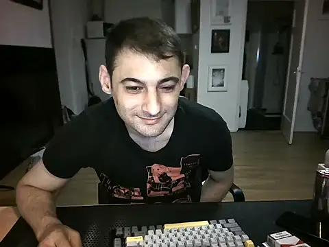 mihaimichael online show from July 14, 2026, 1:16 am