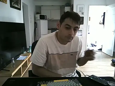 mihaimichael online show from July 18, 2026, 1:41 pm