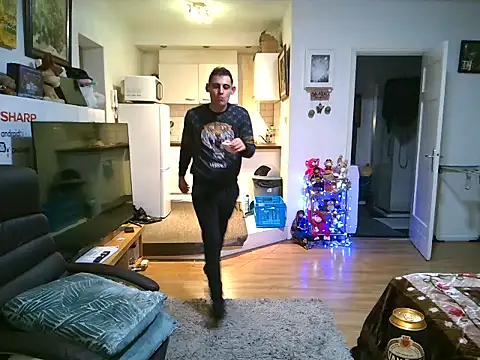 mihaimichael online show from November 22, 2025, 12:21 am