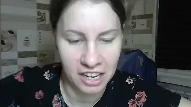 Snapshot of TherestlessKitty chatting on December 4, 2025, 10:09 pm TherestlessKitty online show from December 4, 2025, 10:09 pm