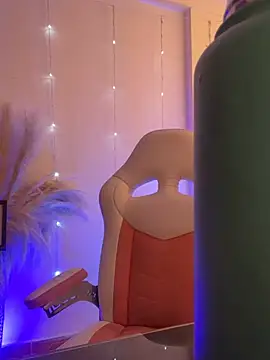 Snapshot of mikuru_hara chatting on March 16, 2026, 9:28 pm mikuru hara online show from March 16, 2026, 9:28 pm