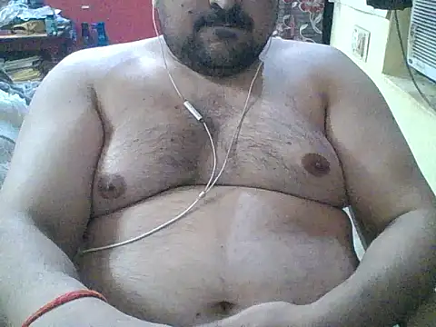 Snapshot of ARYANAVAILABLE chatting on May 14, 2026, 9:56 pm ARYANAVAILABLE online show from May 14, 2026, 9:56 pm