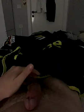 Erenn34 online show from September 28, 2025, 12:06 am