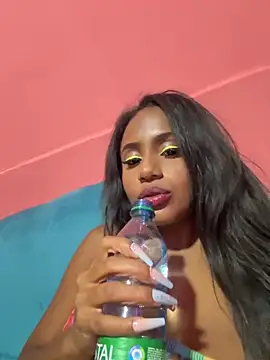 AlisonHoot69 online show from September 16, 2025, 3:51 am