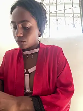 AlisonHoot69 online show from September 13, 2025, 1:33 pm