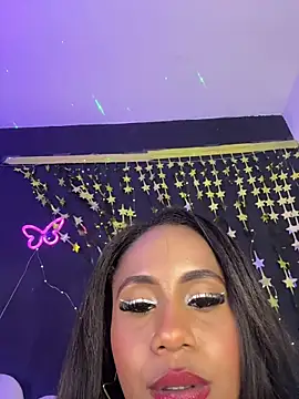 AlisonHoot69 online show from November 11, 2025, 10:04 pm