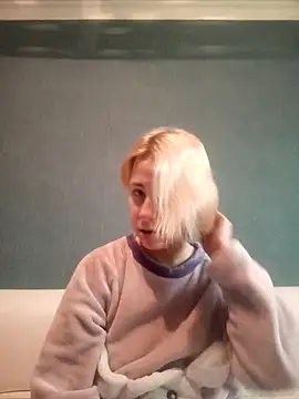 Gussie Bridie online show from February 20, 2025, 7:34 am