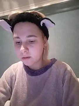 Gussie Bridie online show from February 23, 2025, 3:29 pm