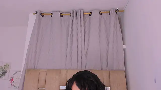 Snapshot of Black_Rose2 chatting on March 22, 2026, 12:18 pm Black Rose2 online show from March 22, 2026, 12:18 pm