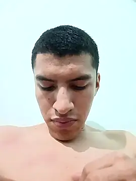 Snapshot of Rogersmit2 chatting on September 27, 2025, 3:34 am Rogersmit2 online show from September 27, 2025, 3:34 am