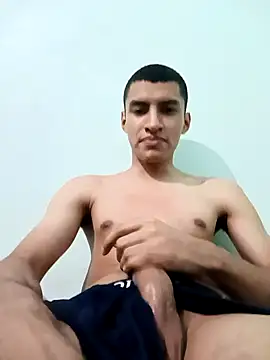 Snapshot of Rogersmit2 chatting on November 11, 2025, 4:29 am Rogersmit2 online show from November 11, 2025, 4:29 am