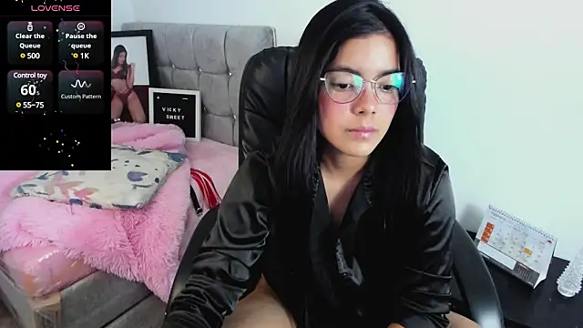  Vicky sweet online show from February 7, 2025, 11:55 pm