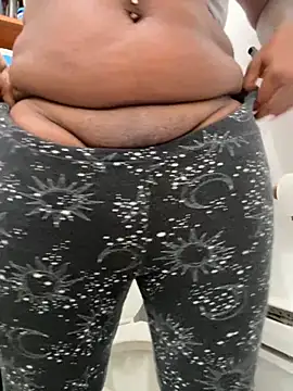 Goddess Nafeesha online show from October 9, 2025, 3:01 pm